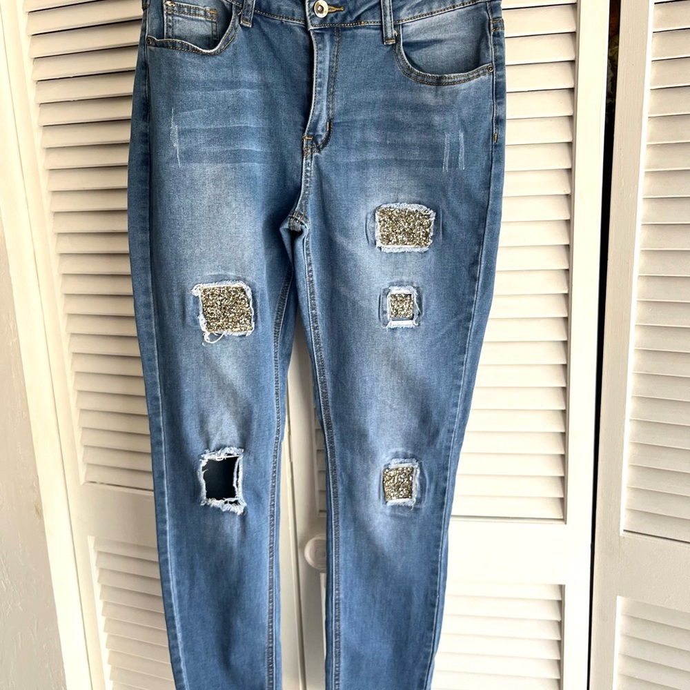 Boston Proper Stylish Blue Distressed Women's Jeans